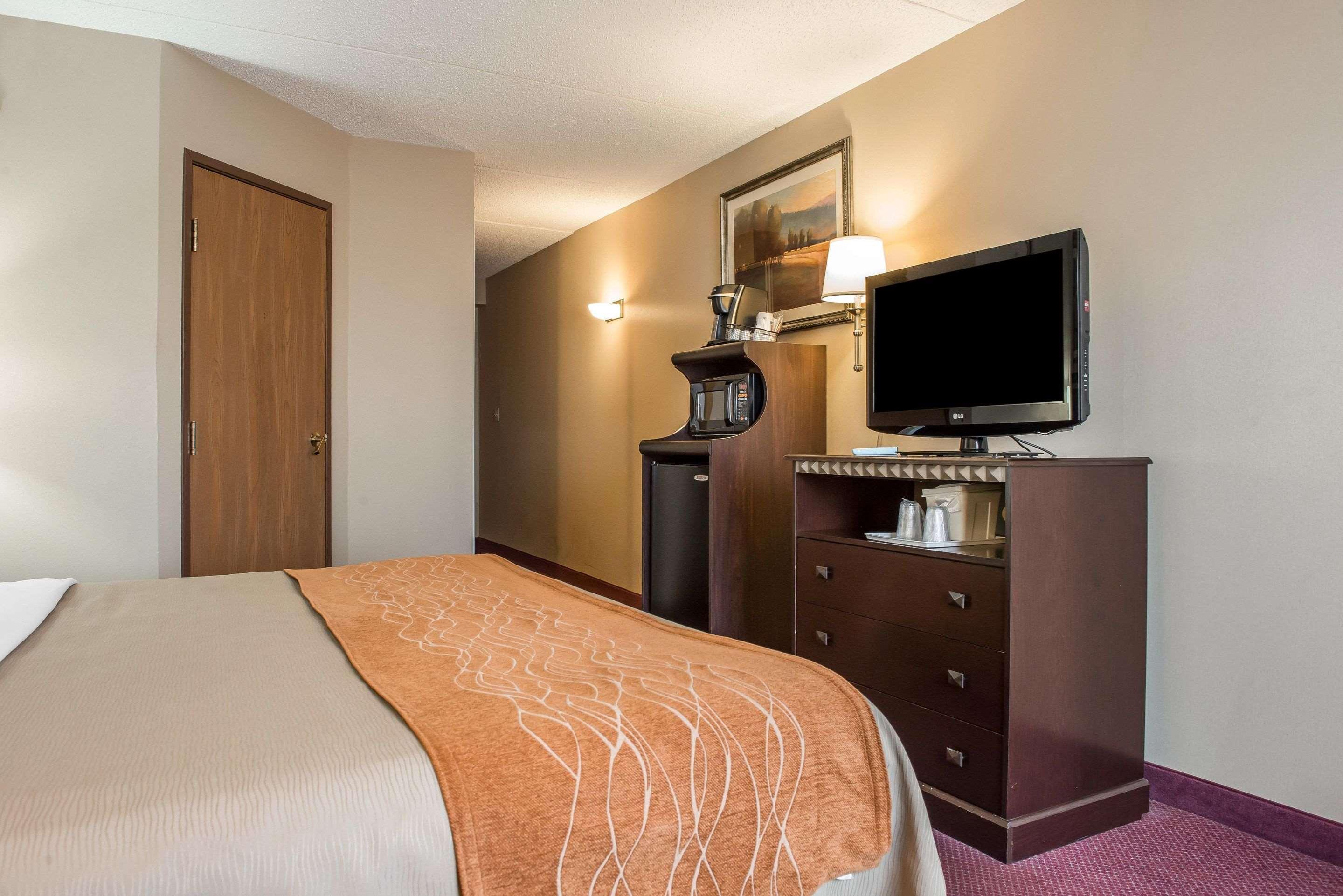 Wingate By Wyndham Pittsburgh Hotel